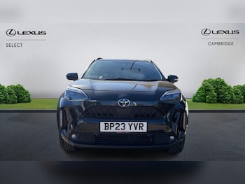 Used Toyota Yaris Cross 2023 for sale - 76226639: Photo 2