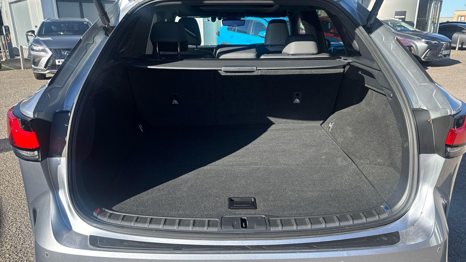 Used Lexus RX 2023 for sale - 76227321: Photo 18