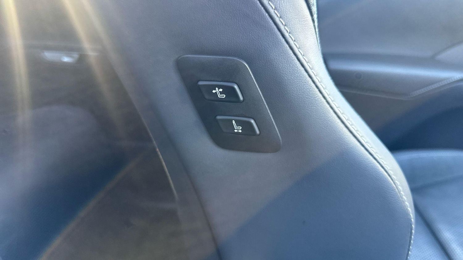 Used Lexus RX 2023 for sale - 76227321: Photo 29