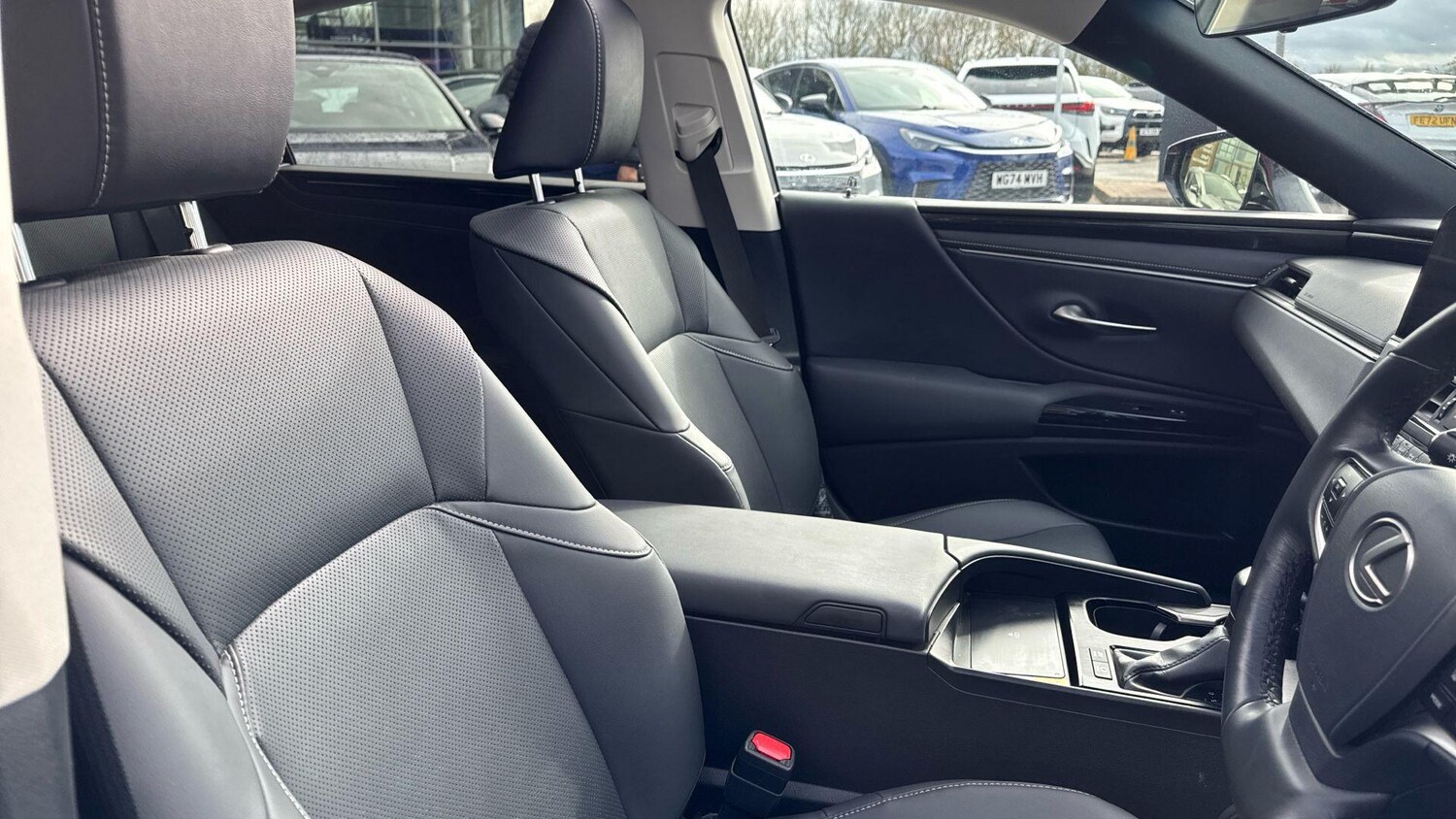 Used Lexus ES 2022 for sale - 77709827: Photo 14