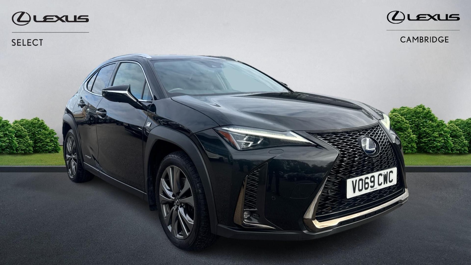 Used Lexus UX 2019 for sale - 76371148: Photo 1
