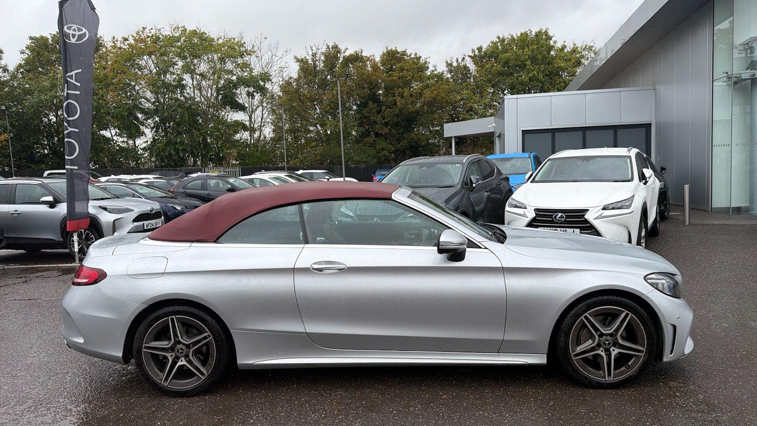 Used Mercedes-Benz C Class 2019 for sale - 76337824: Photo 10