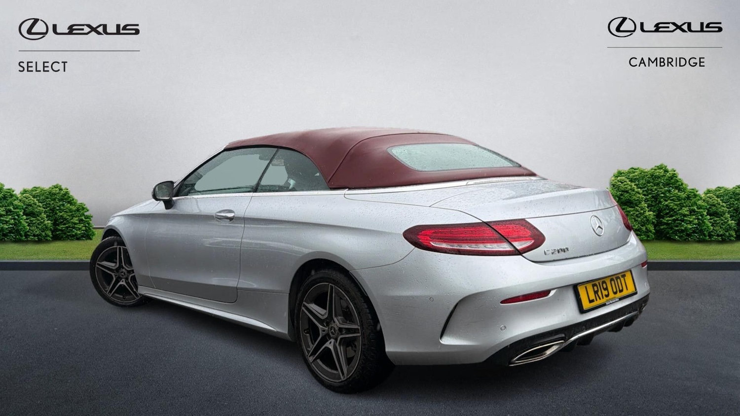 Used Mercedes-Benz C Class 2019 for sale - 76337824: Photo 2