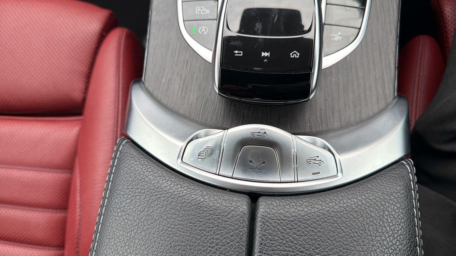 Used Mercedes-Benz C Class 2019 for sale - 76337824: Photo 36