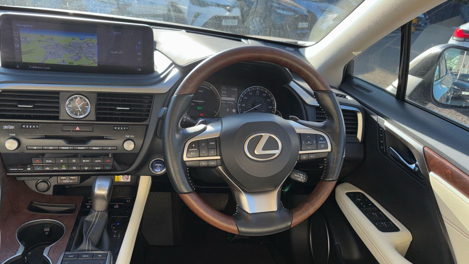 Used Lexus RX 2022 for sale - 76031846: Photo 11