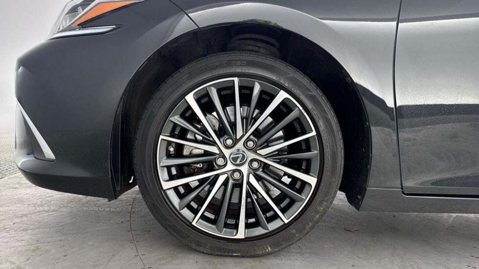 Used Lexus ES 2023 for sale - 77658647: Photo 18