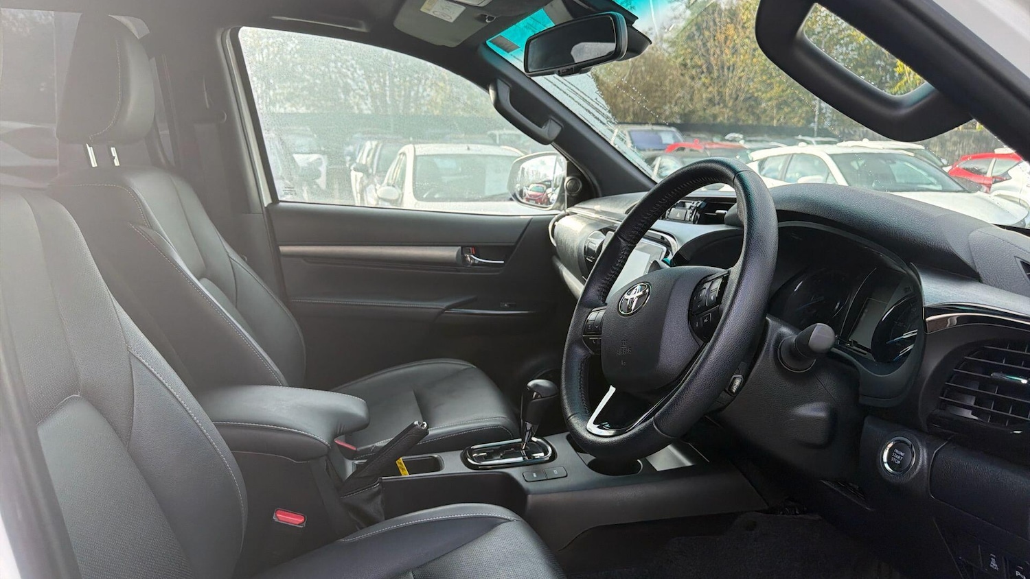 Used Toyota Hilux 2022 for sale - 76886568: Photo 16