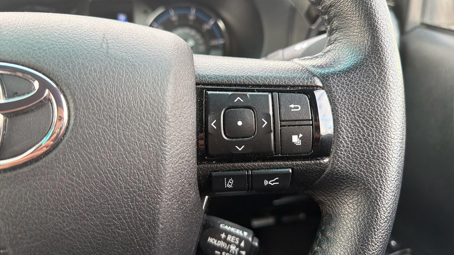 Used Toyota Hilux 2022 for sale - 76886568: Photo 24