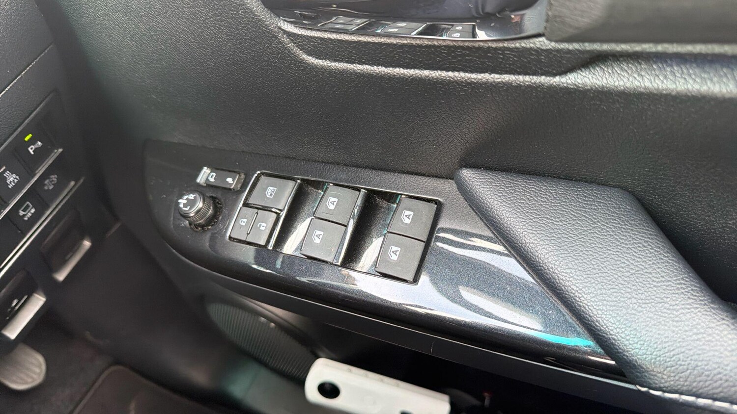 Used Toyota Hilux 2022 for sale - 76886568: Photo 34