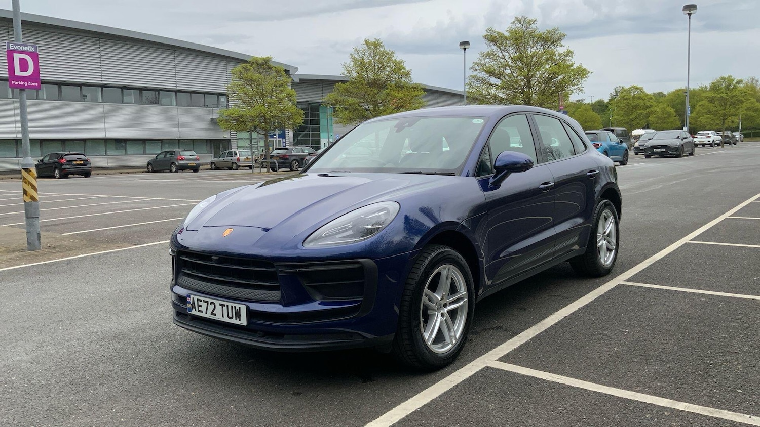 Used Porsche Macan for sale - 78205274: Photo 3