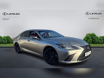 (22) - 2.5 300h F Sport Saloon 4dr Petrol Hybrid E-CVT Euro 6 (s/s) (218 ps)