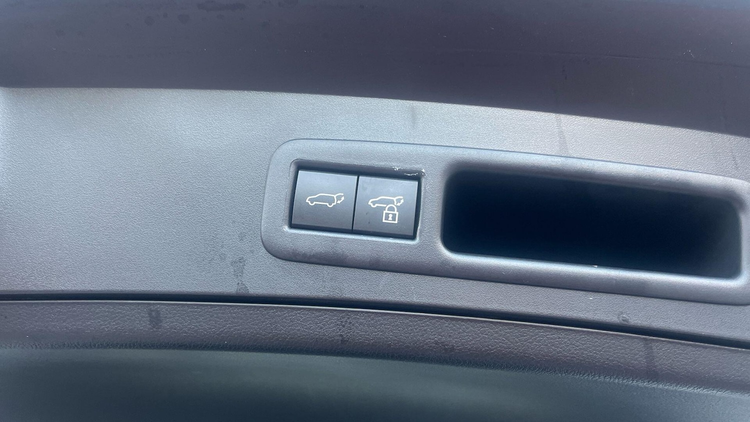 Used Lexus UX 2023 for sale - 76561671: Photo 25