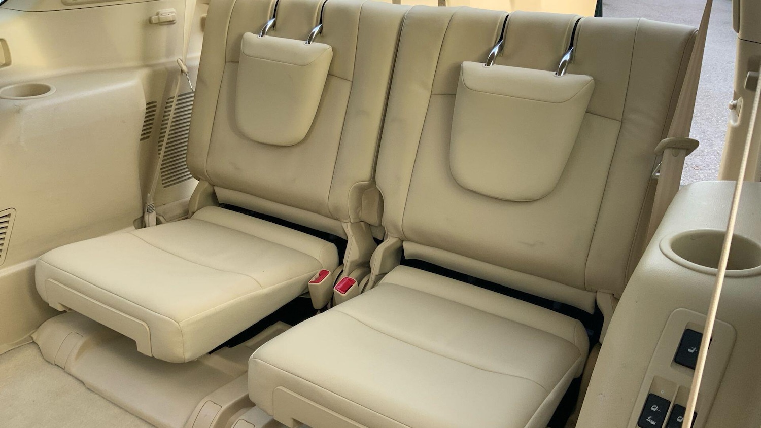 Used Toyota Land Cruiser 2014 for sale - 77091325: Photo 53