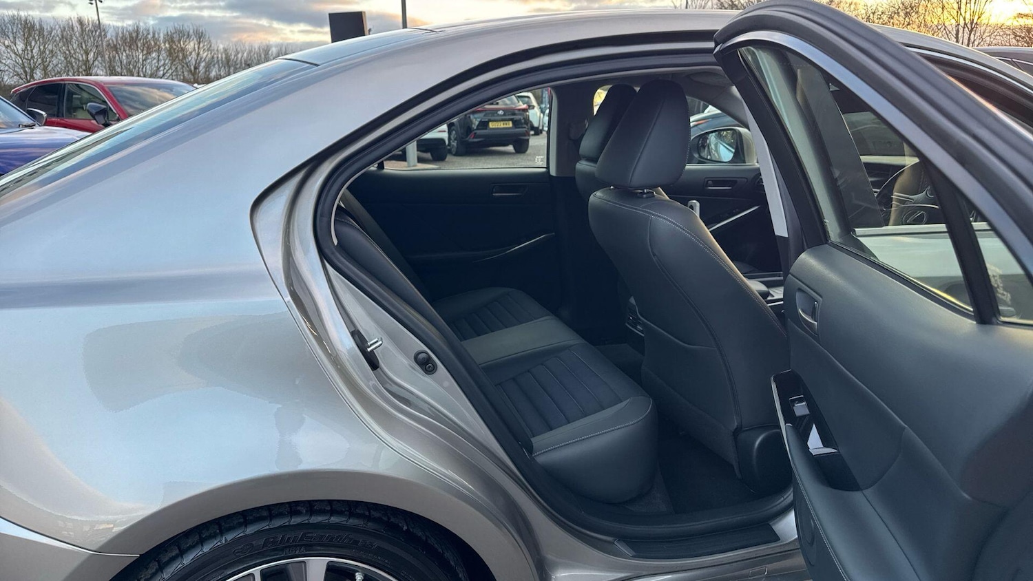 Used Lexus IS 2017 for sale - 77511366: Photo 12