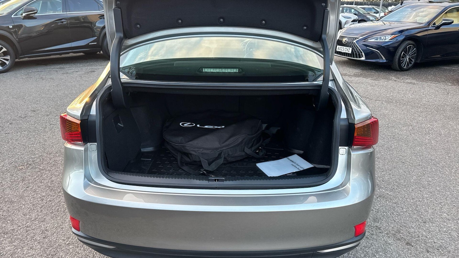 Used Lexus IS 2017 for sale - 77511366: Photo 18