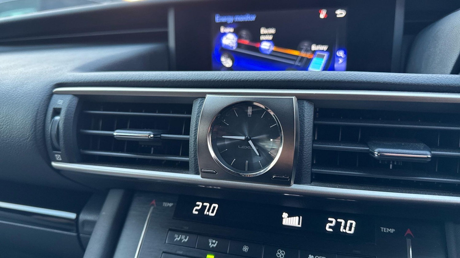 Used Lexus IS 2017 for sale - 77511366: Photo 28