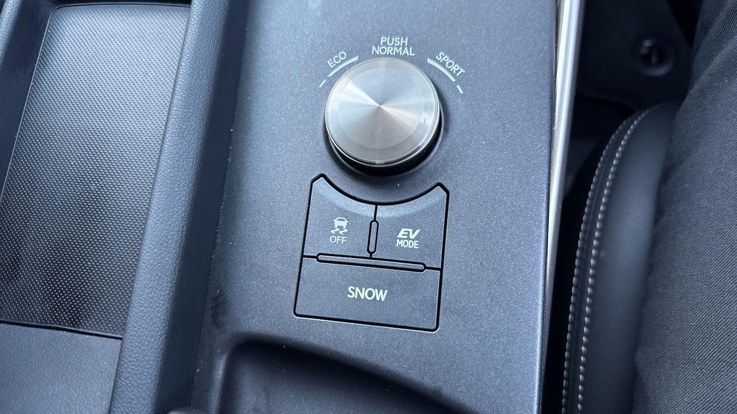 Used Lexus IS 2017 for sale - 77511366: Photo 34