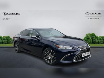 2022 (72) - 2.5 300h Premium Edition Saloon 4dr Petrol Hybrid E-CVT Euro 6 (s/s) (218 p