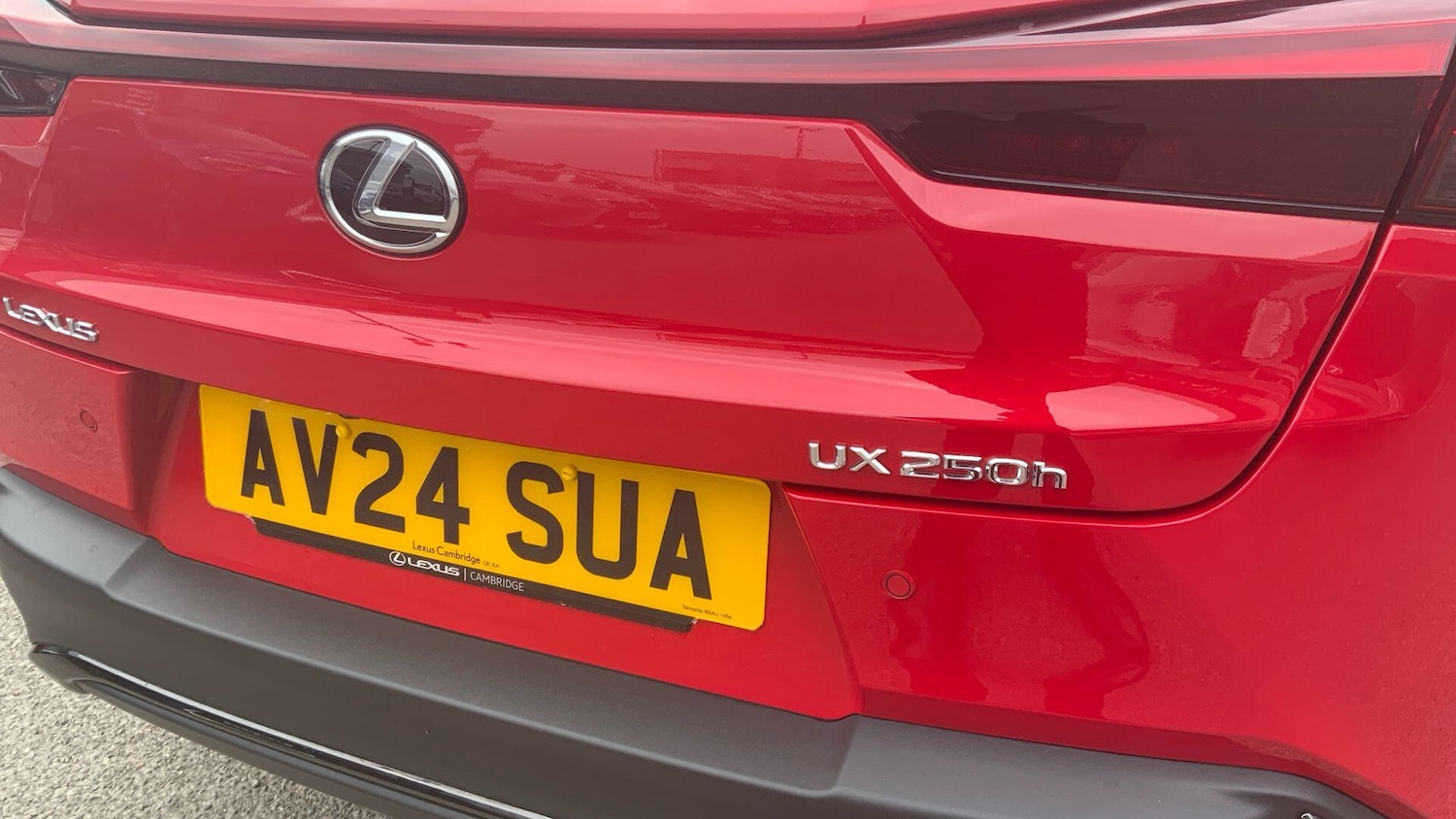 Used Lexus UX 2024 for sale - 76965530: Photo 33