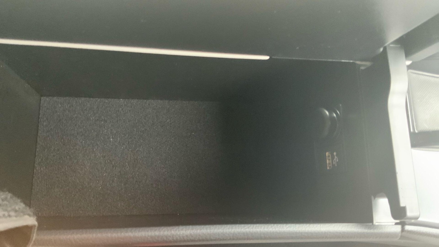 Used Lexus UX 2024 for sale - 76965530: Photo 40