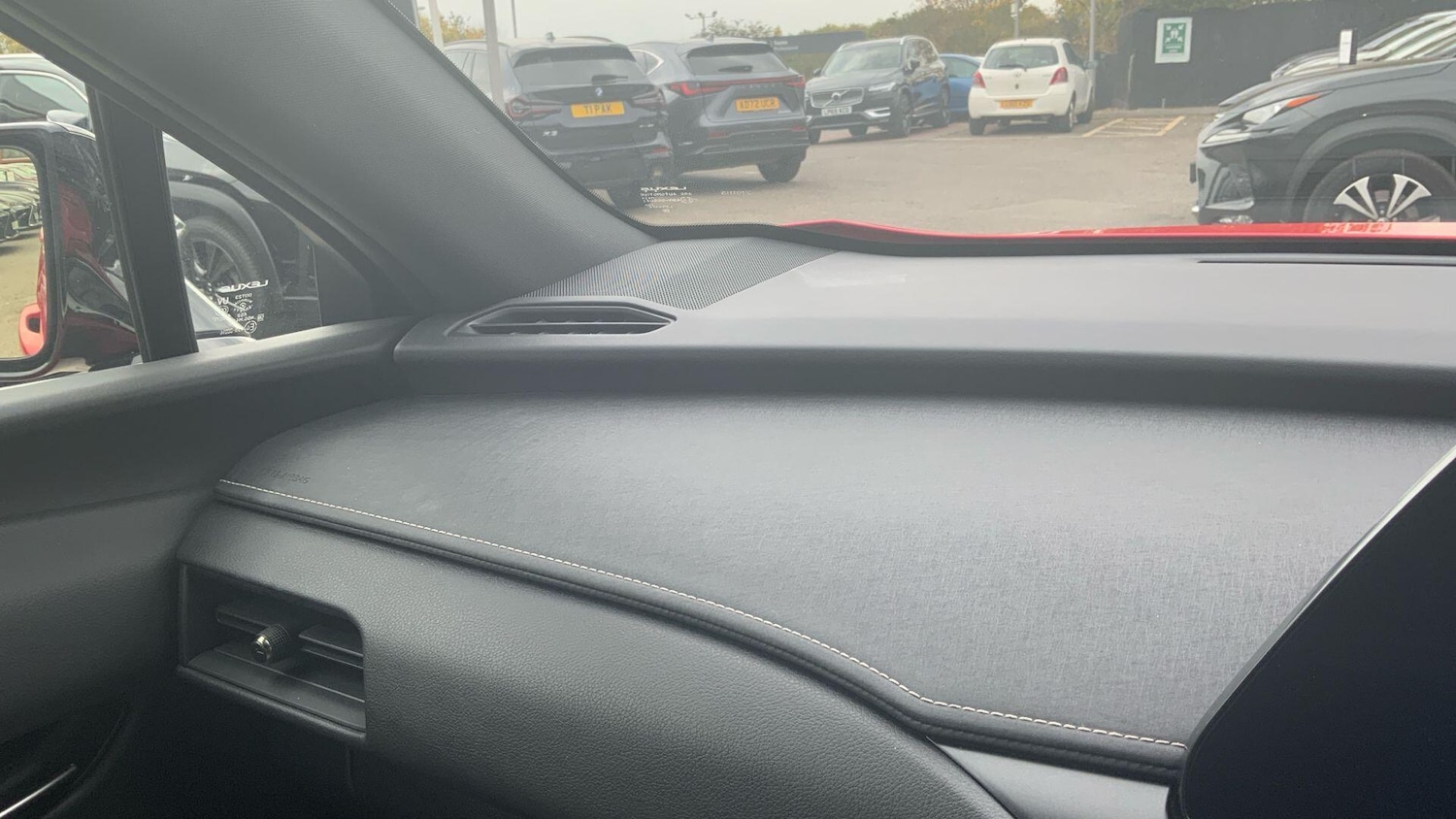 Used Lexus UX 2024 for sale - 76965530: Photo 43