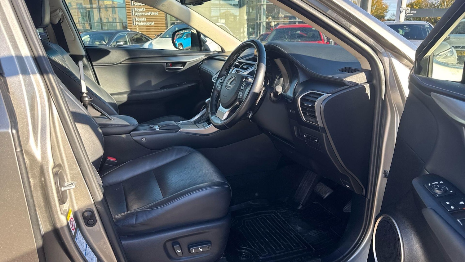 Used Lexus NX 2018 for sale - 76388423: Photo 16