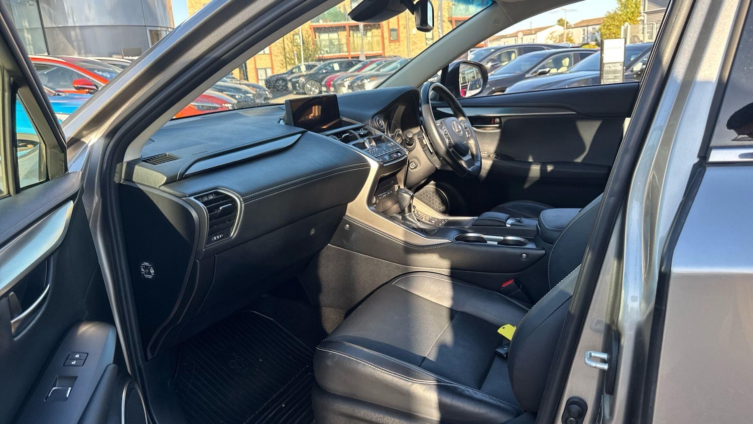 Used Lexus NX 2018 for sale - 76388423: Photo 9