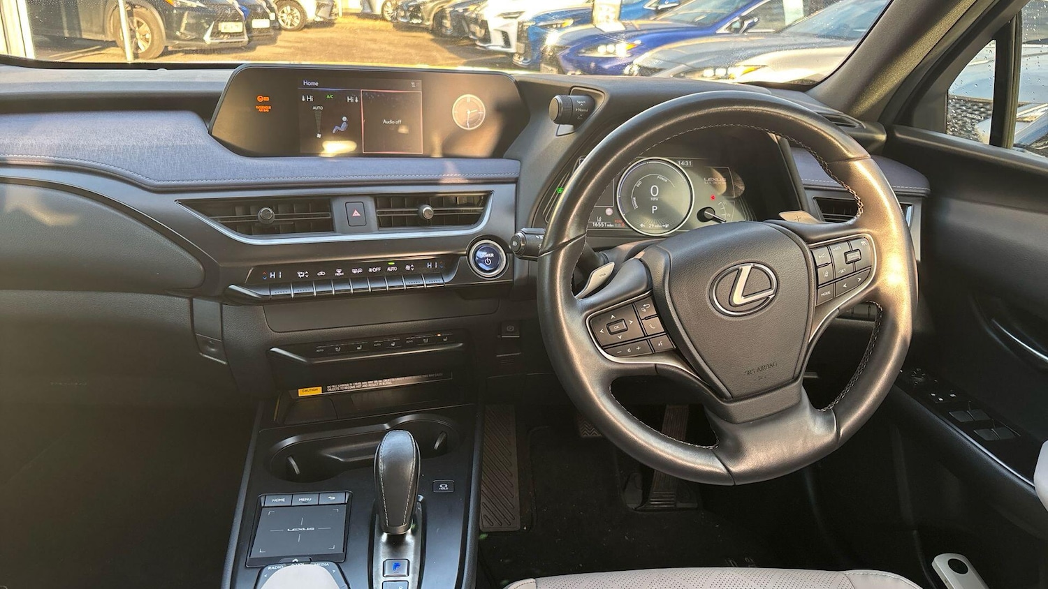 Used Lexus UX 2022 for sale - 77175869: Photo 16