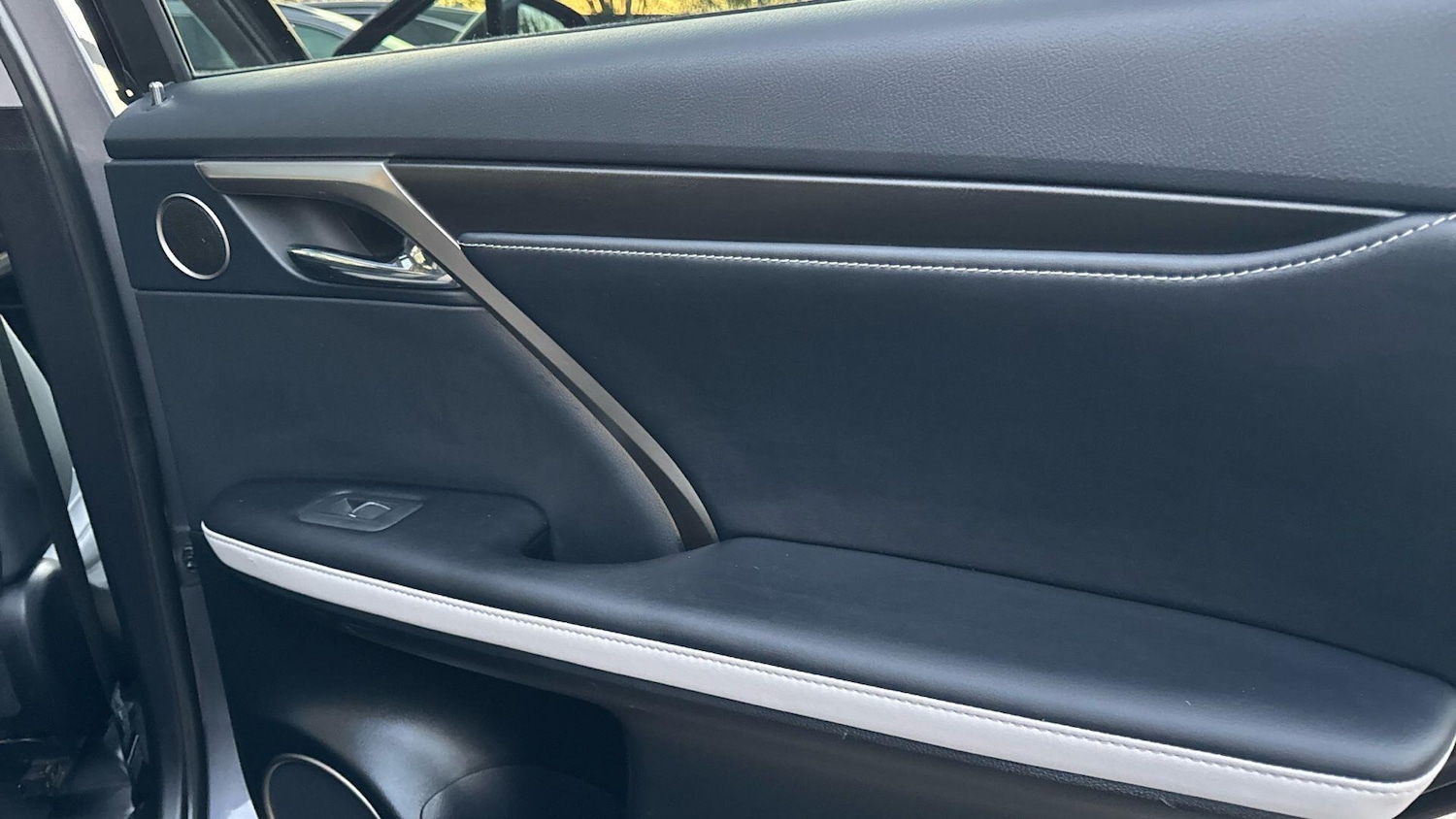 Used Lexus RX 2022 for sale - 77509644: Photo 32