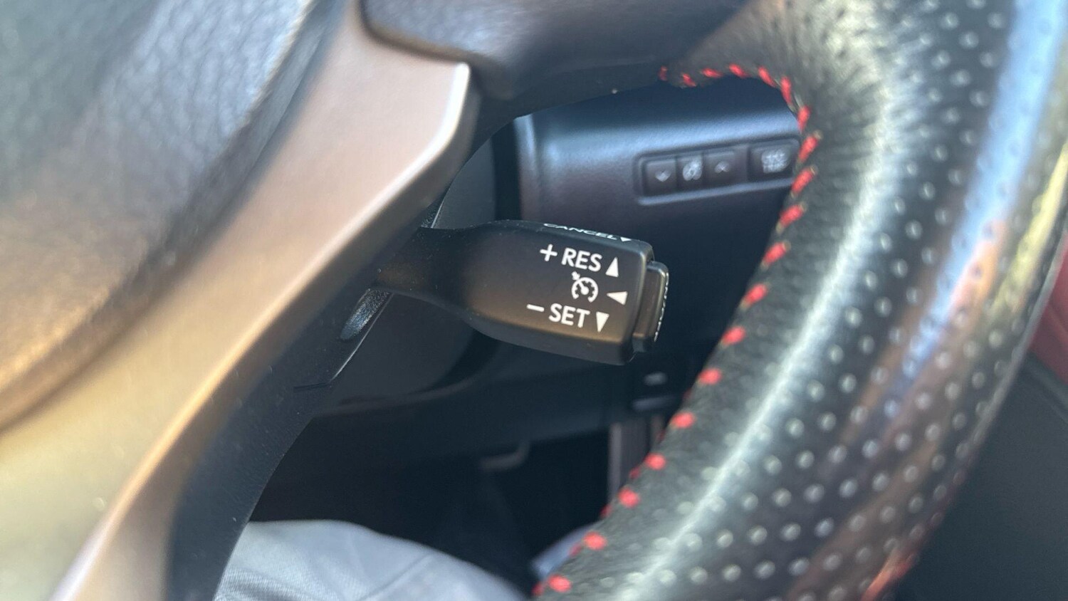 Used Lexus RC 2017 for sale - 76801252: Photo 30