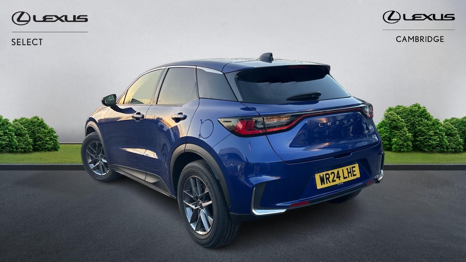 Used Lexus LBX 2024 for sale - 76801390: Photo 3