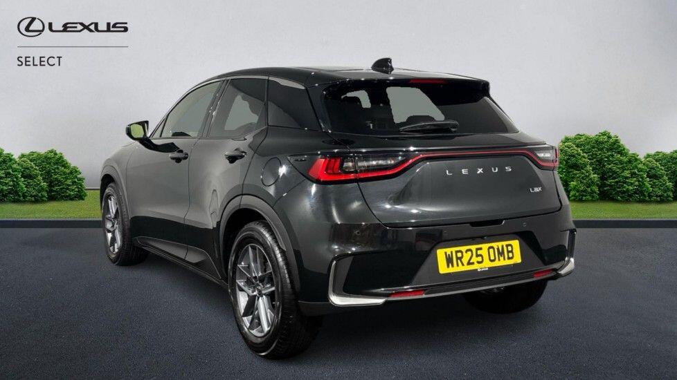 Used Lexus LBX 2025 for sale - 78205442: Photo 4