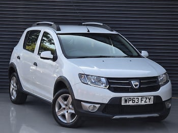Used Dacia Sandero Stepway 2013 for sale - 79453533: Photo