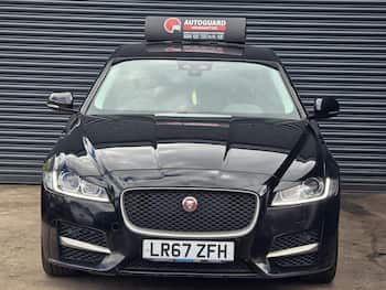Used Jaguar XF 2017 for sale - 79830882: Photo