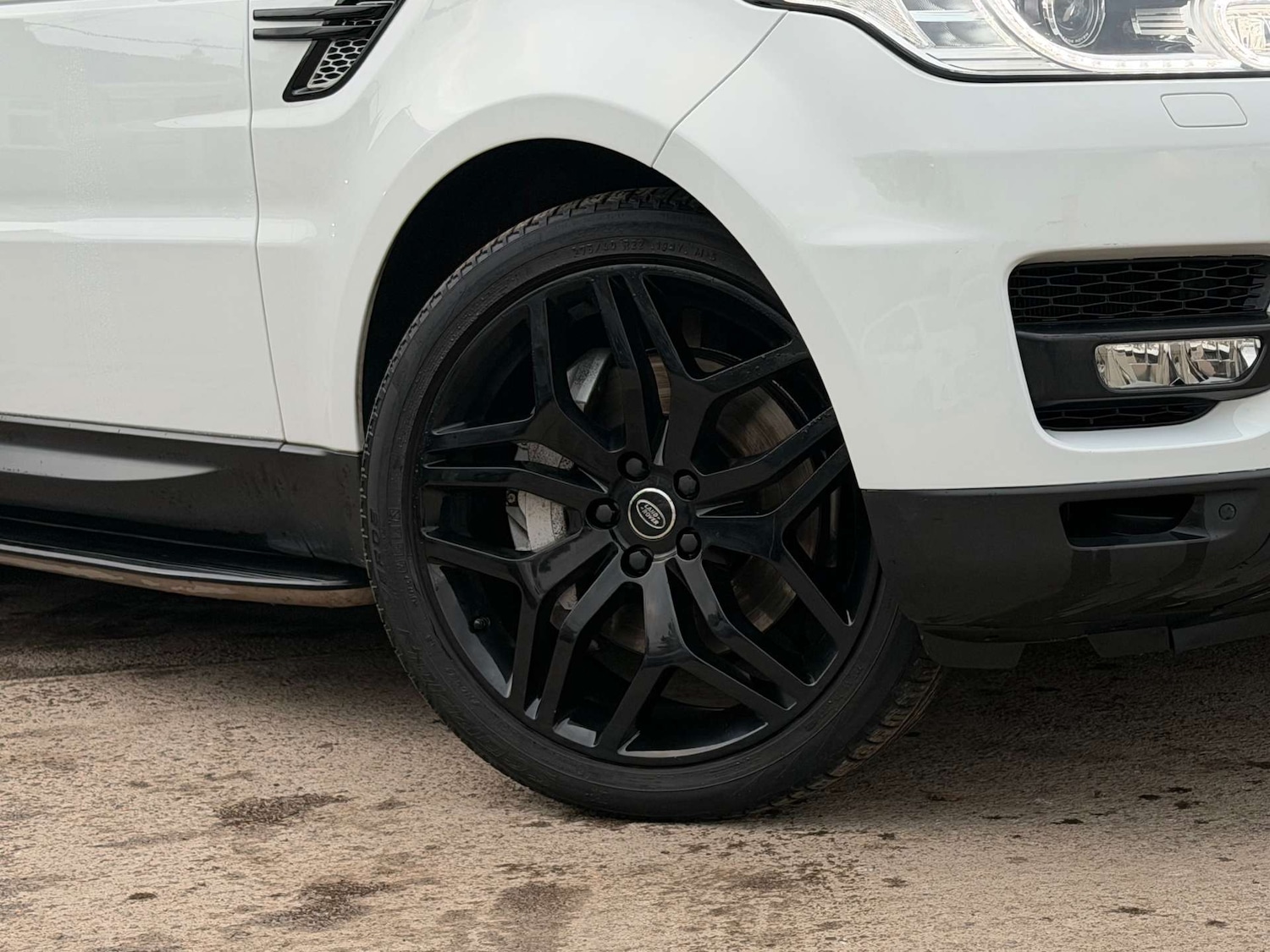 Used Land Rover Range Rover Sport 2015 for sale - 77905873: Photo 4