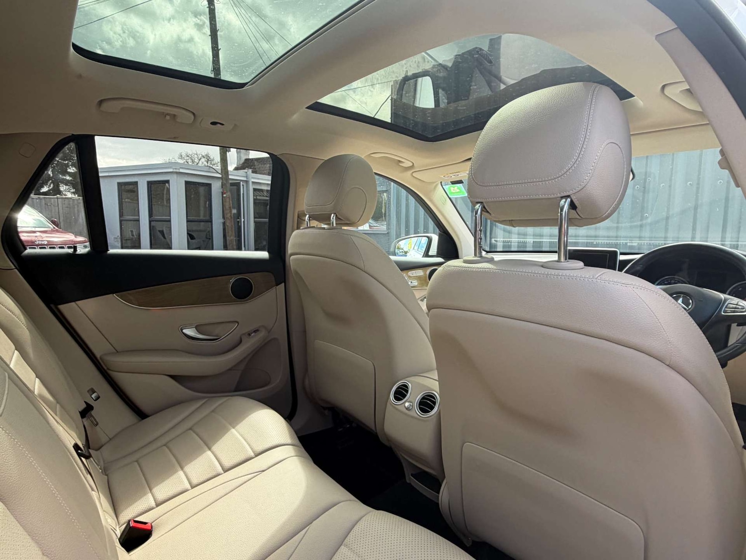 Used Mercedes-Benz GLC 2017 for sale - 78211846: Photo 11