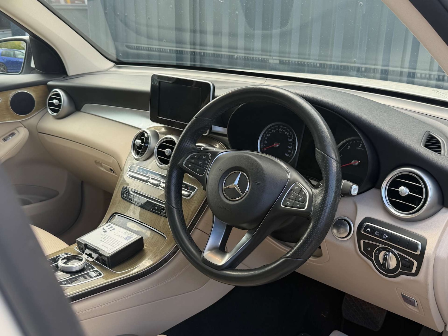 Used Mercedes-Benz GLC 2017 for sale - 78211846: Photo 13