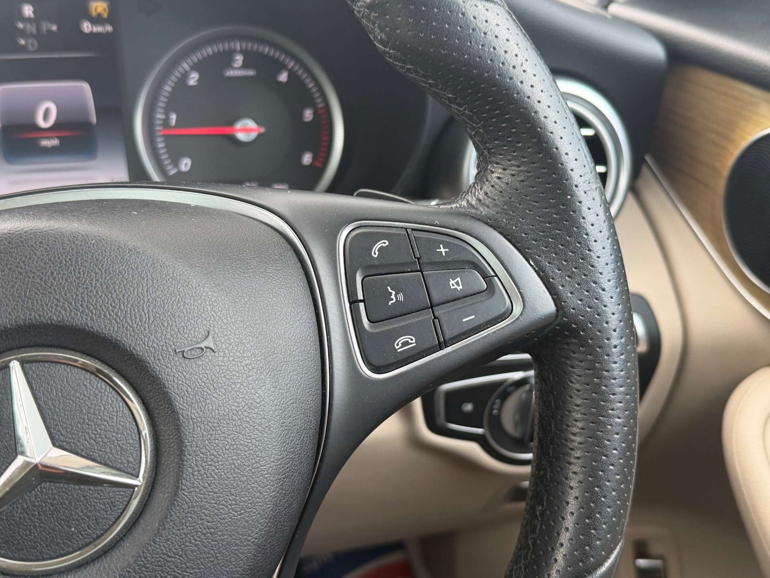 Used Mercedes-Benz GLC 2017 for sale - 78211846: Photo 26