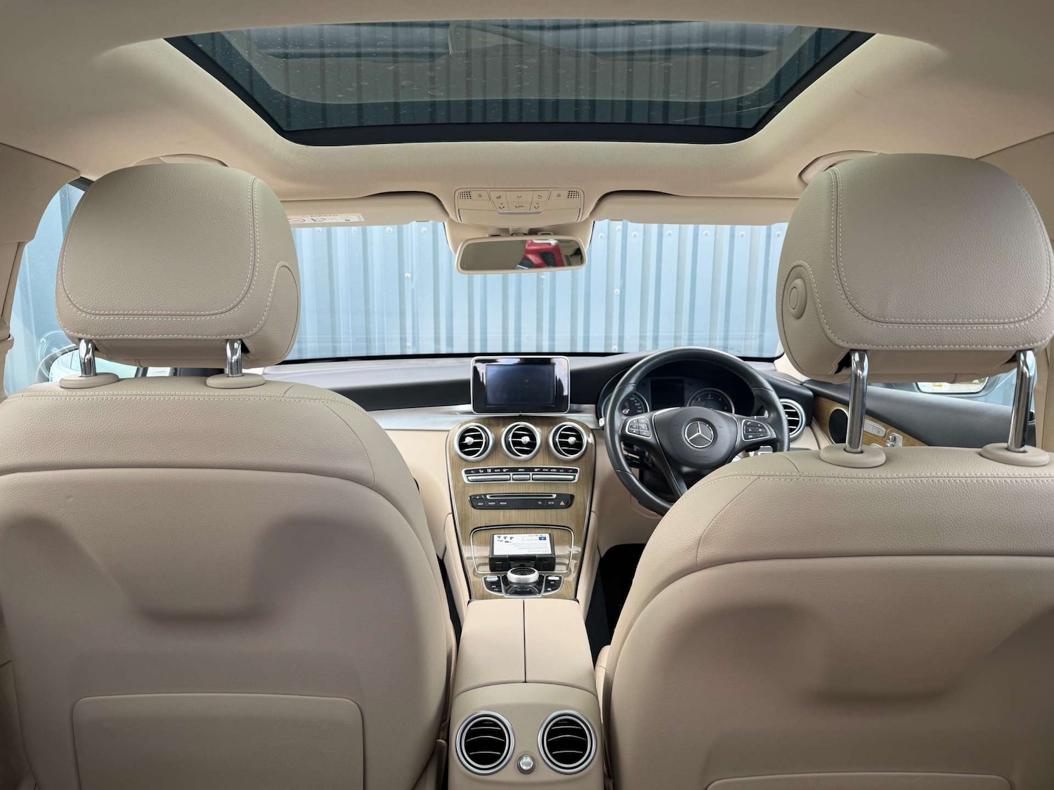 Used Mercedes-Benz GLC 2017 for sale - 78211846: Photo 3