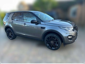 Land Rover Discovery Sport feature image
