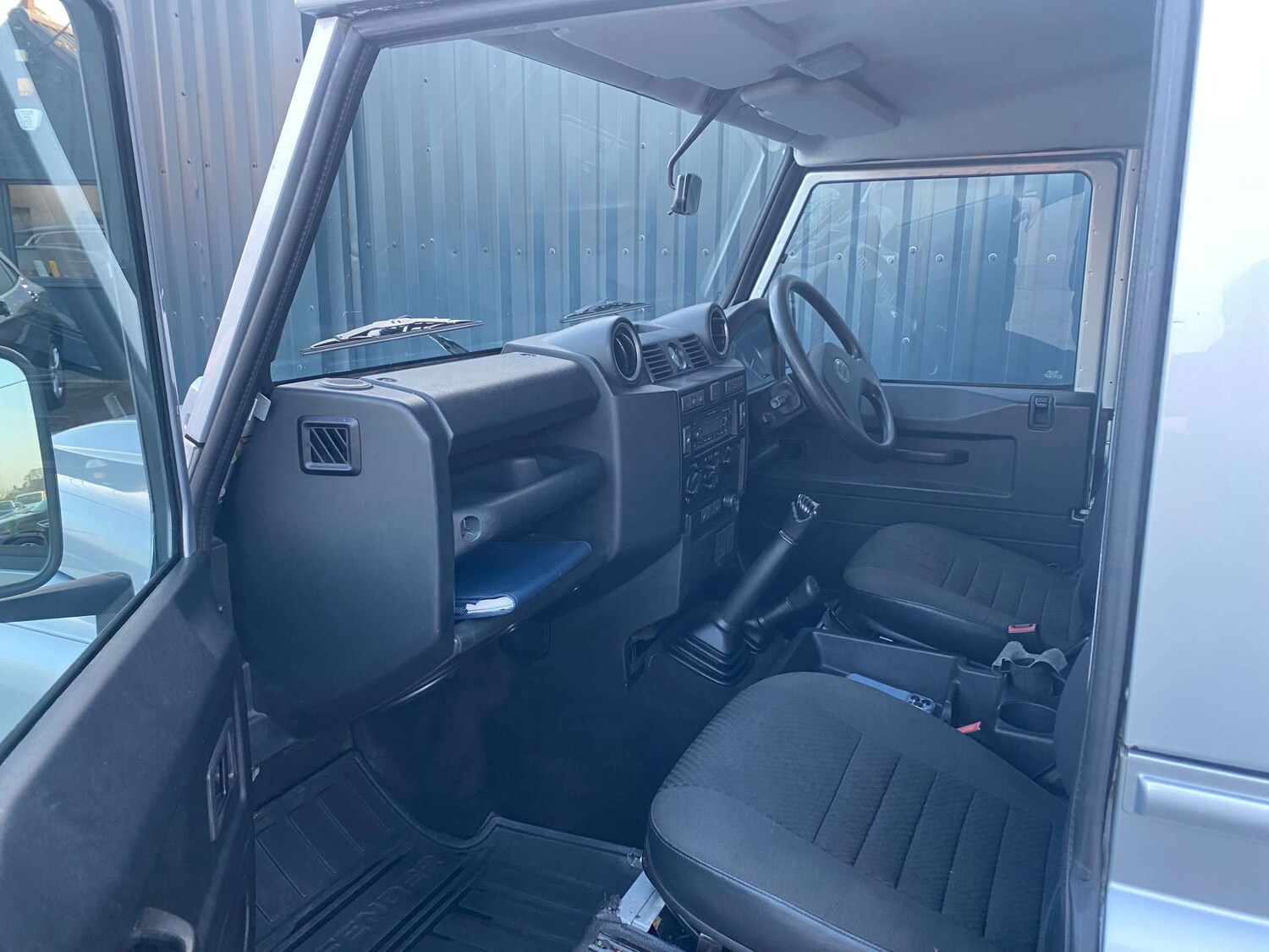 Used Land Rover Defender 90 2007 for sale - 77759659: Photo 10