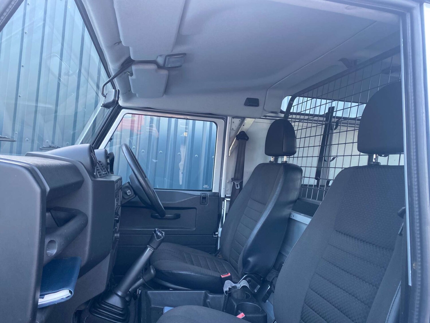 Used Land Rover Defender 90 2007 for sale - 77759659: Photo 11