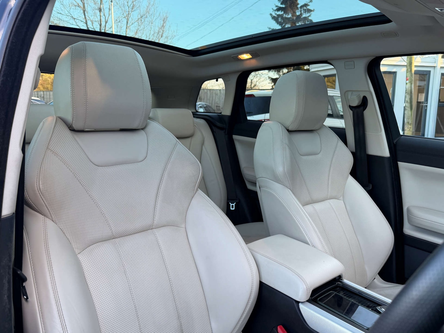 Used Land Rover Range Rover Evoque 2016 for sale - 77571321: Photo 4