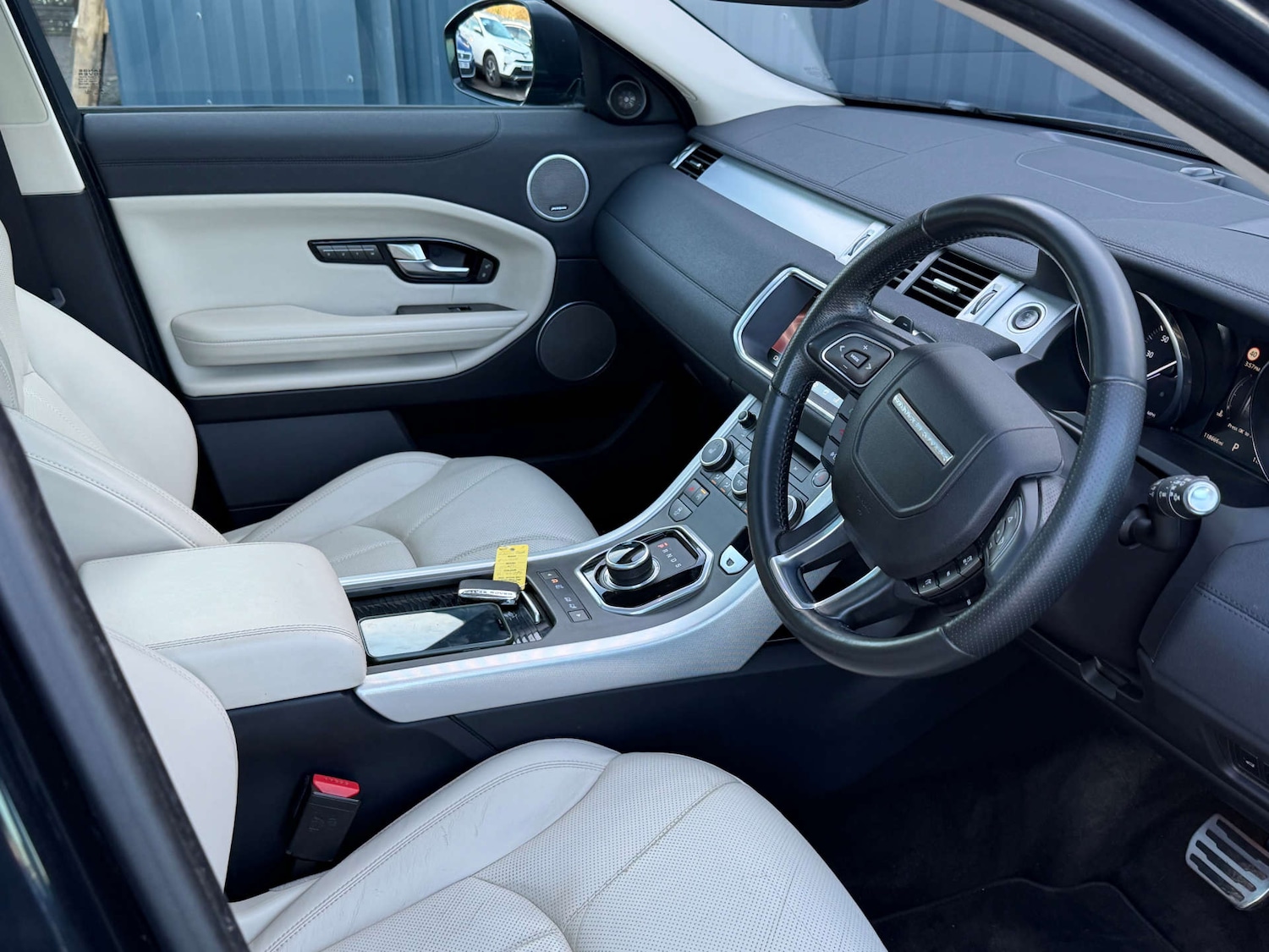 Used Land Rover Range Rover Evoque 2016 for sale - 77571321: Photo 5