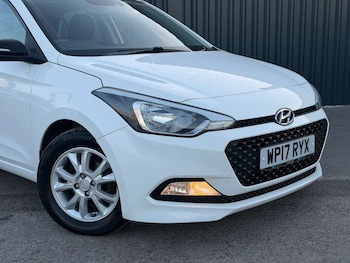 Used Hyundai i20 2017 for sale - 78423819: Photo