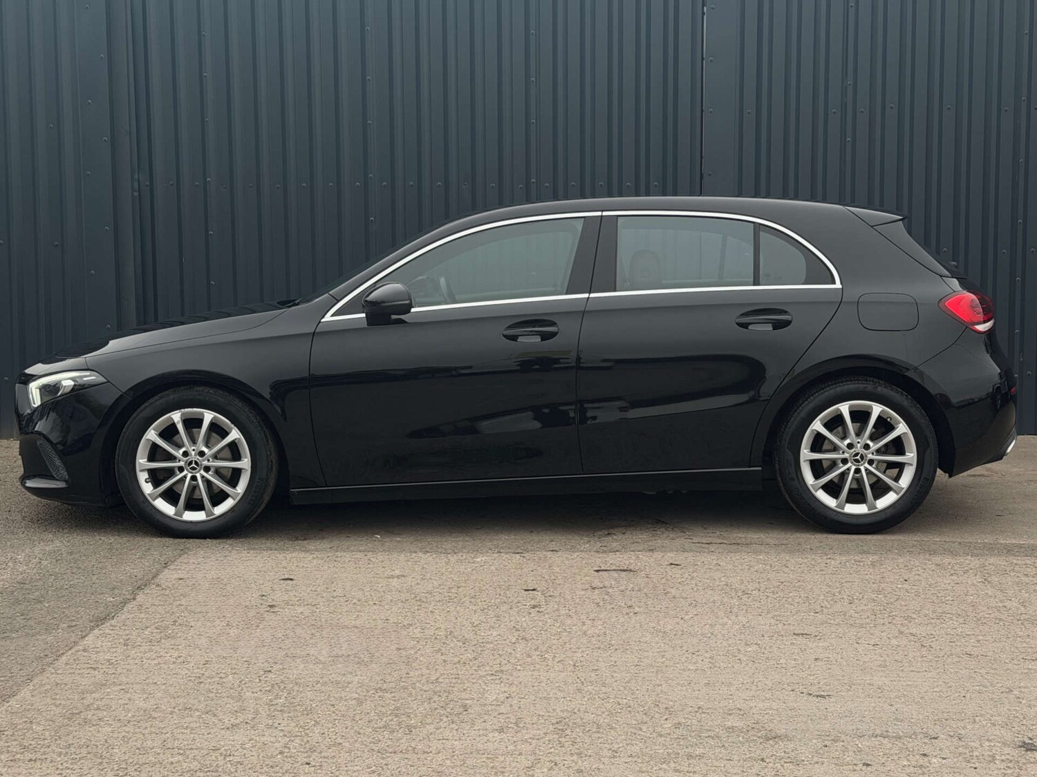 Used Mercedes-Benz A-Class 2019 for sale - 78202459: Photo 17