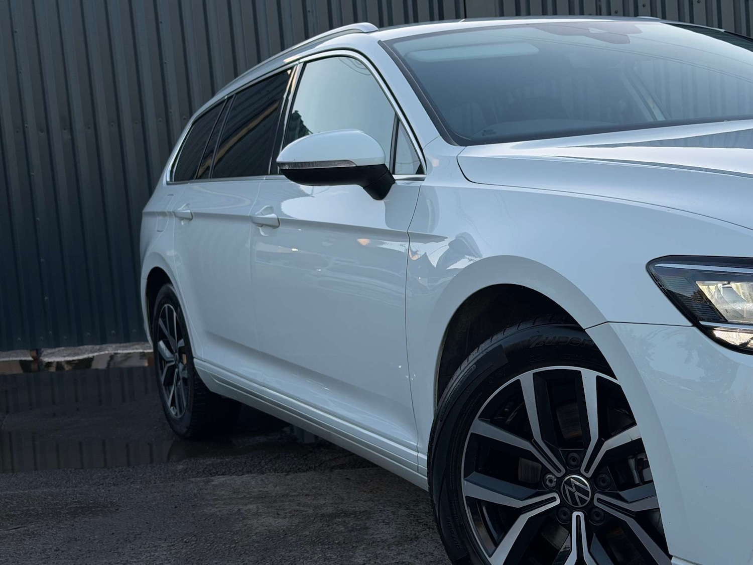 Used Volkswagen Passat 2021 for sale - 76378394: Photo 3
