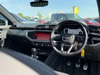 Used Audi Q3 2020 for sale - 78960128: Photo