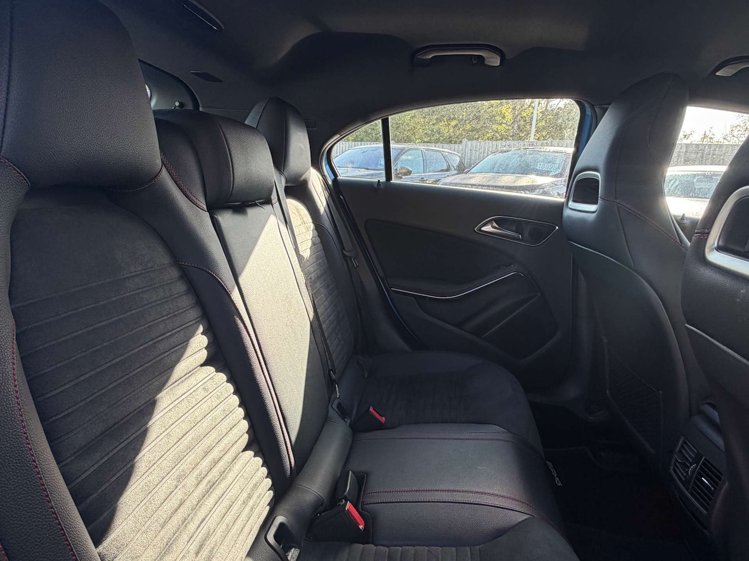 Used Mercedes-Benz A-Class 2015 for sale - 76363846: Photo 21