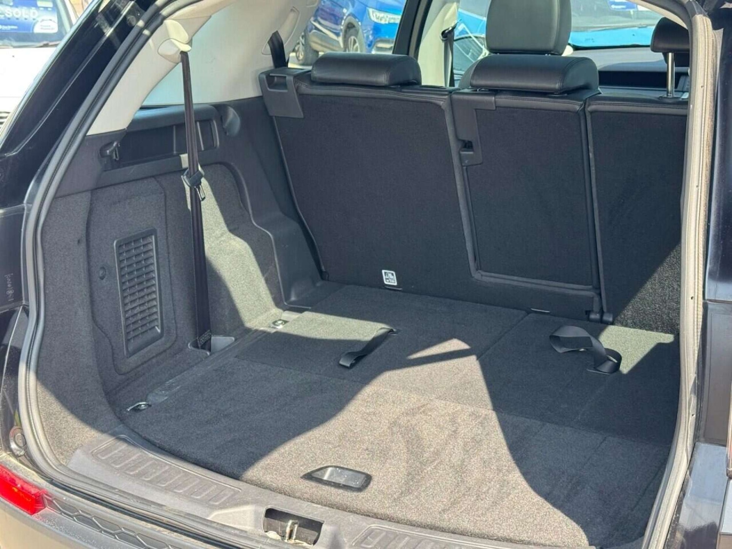 Used Land Rover Discovery Sport 2015 for sale - 76601448: Photo 11